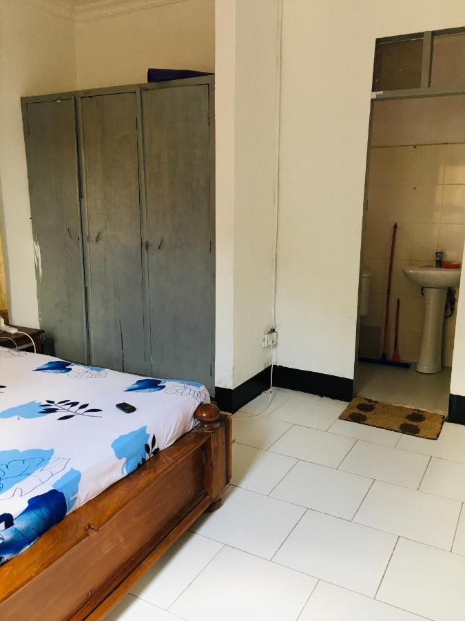 Mikocheni Home Stay Dar es Salaam Buitenkant foto